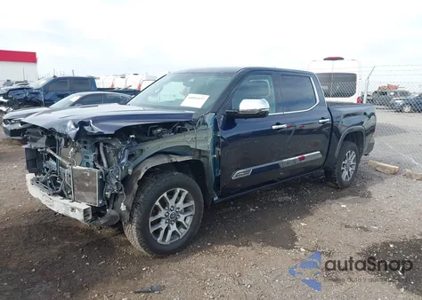 2022 Toyota Tundra 1794 Edition z USA, uszkodzony, nr VIN 5TFMA5DBXNX049616